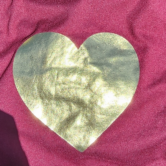 Violet and Ruby Maternity size M red Bless this Belly food heart shirt U… - Picture 4 of 5